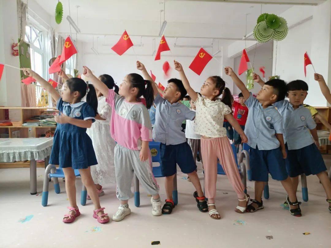 上班族妈妈每周一“馆子”，儿子一年级记忆就像“金鱼”