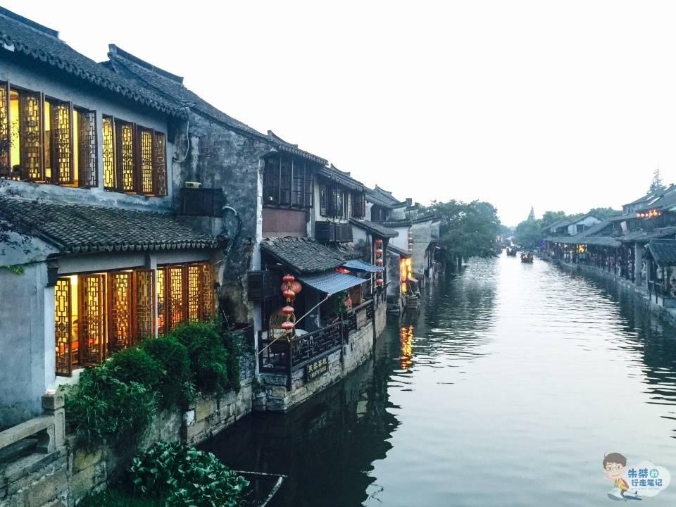 针织裙